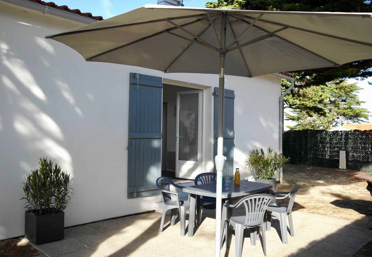 House in Notre-Dame-de-Monts - Charming house at 500 m from the coast for 4