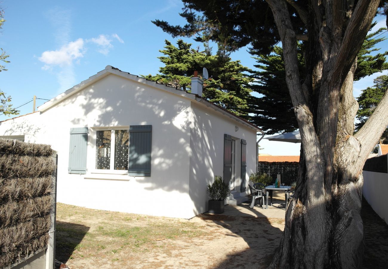 House in Notre-Dame-de-Monts - Charming house at 500 m from the coast for 4