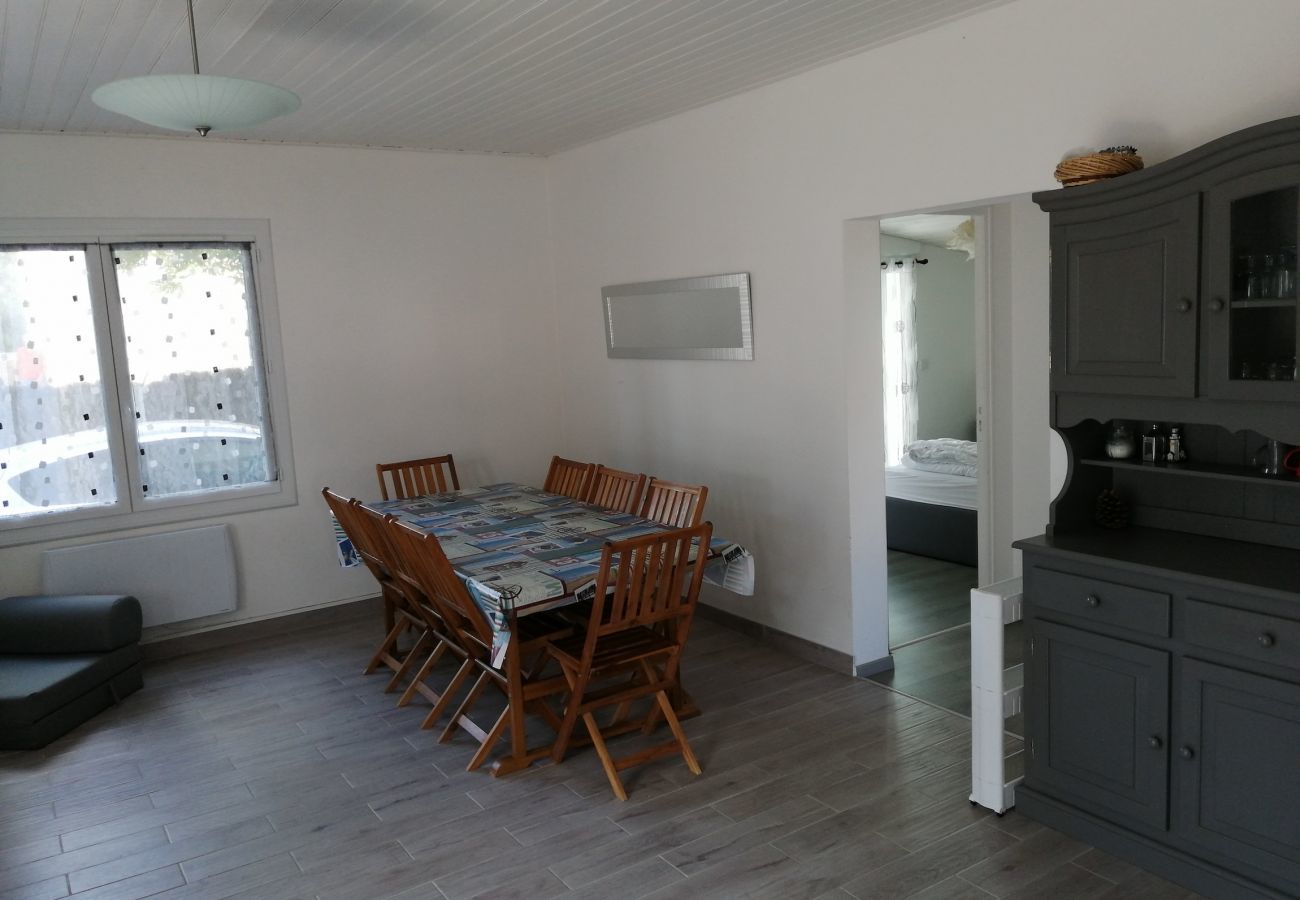 House in Notre-Dame-de-Monts - Charming house at 500 m from the coast for 4
