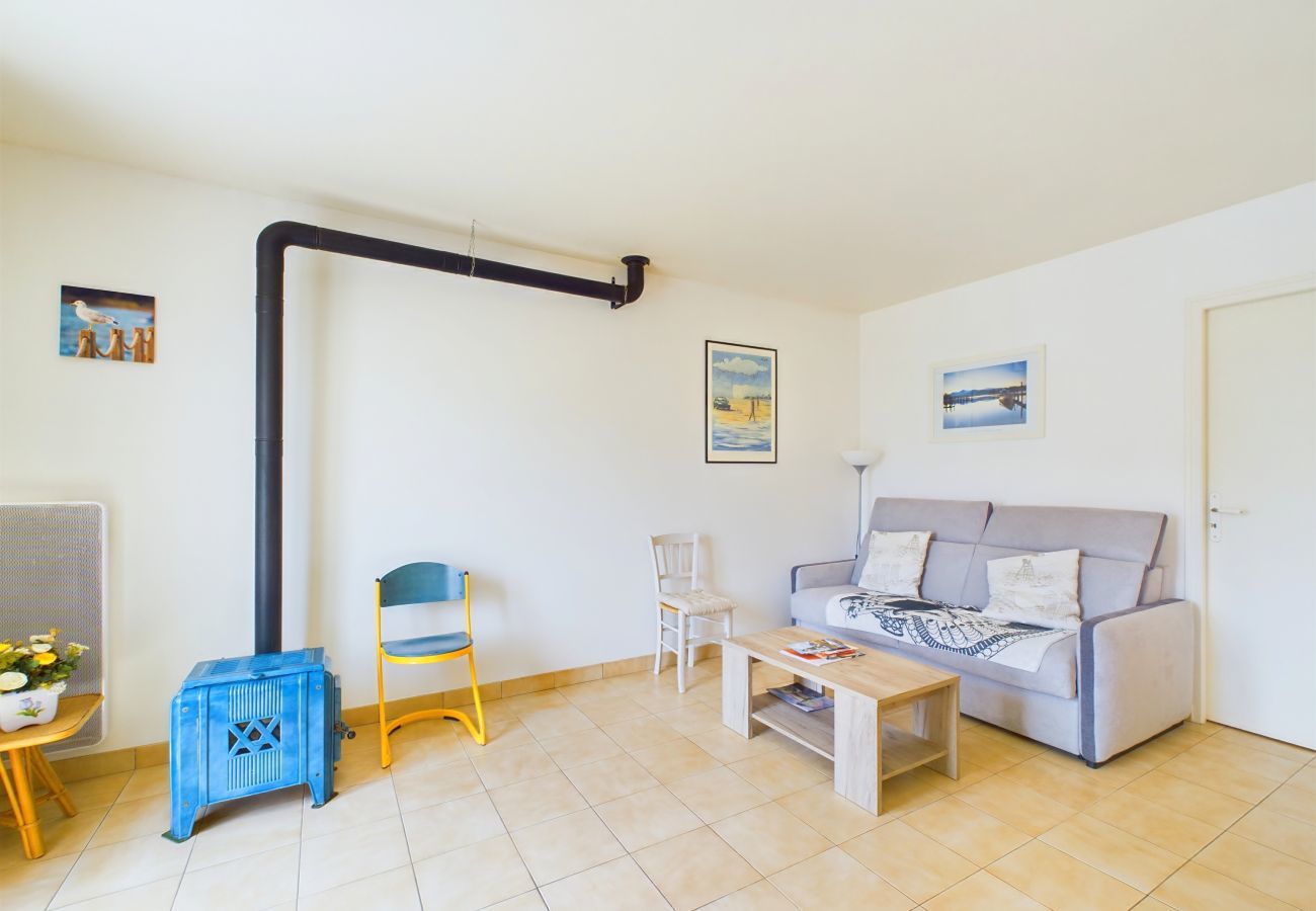 House in Le Fenouiller - House with garden - Between beach and river