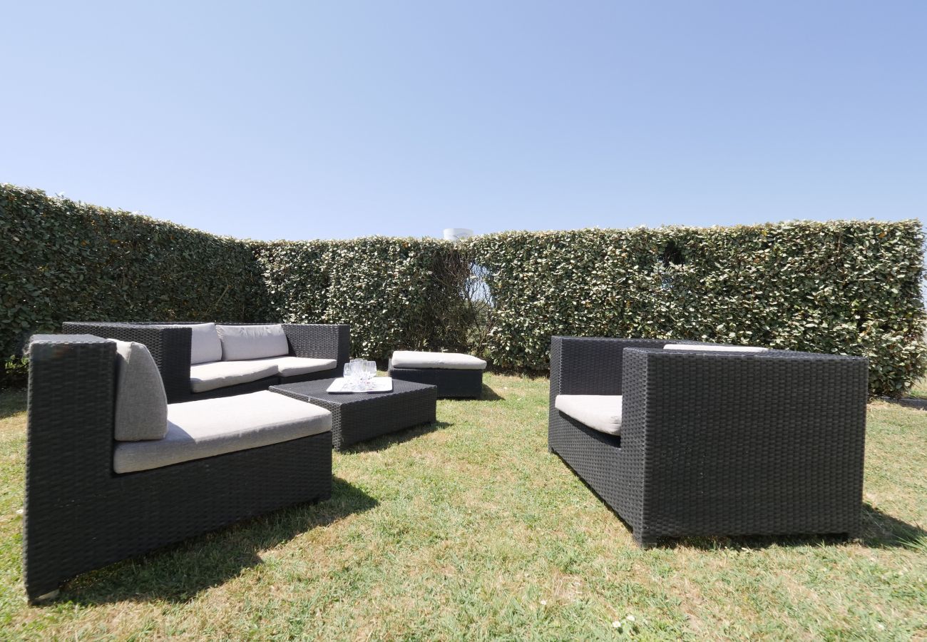 House in Saint-Gilles-Croix-de-Vie - A large holiday home for 10 close to the sea