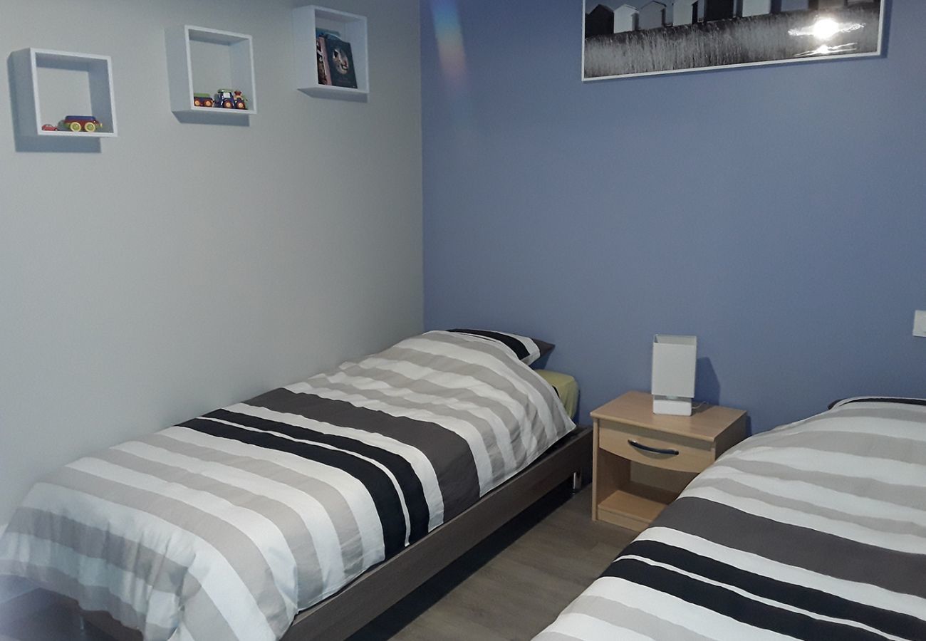 House in Arçais - A charming house for a stay in the green