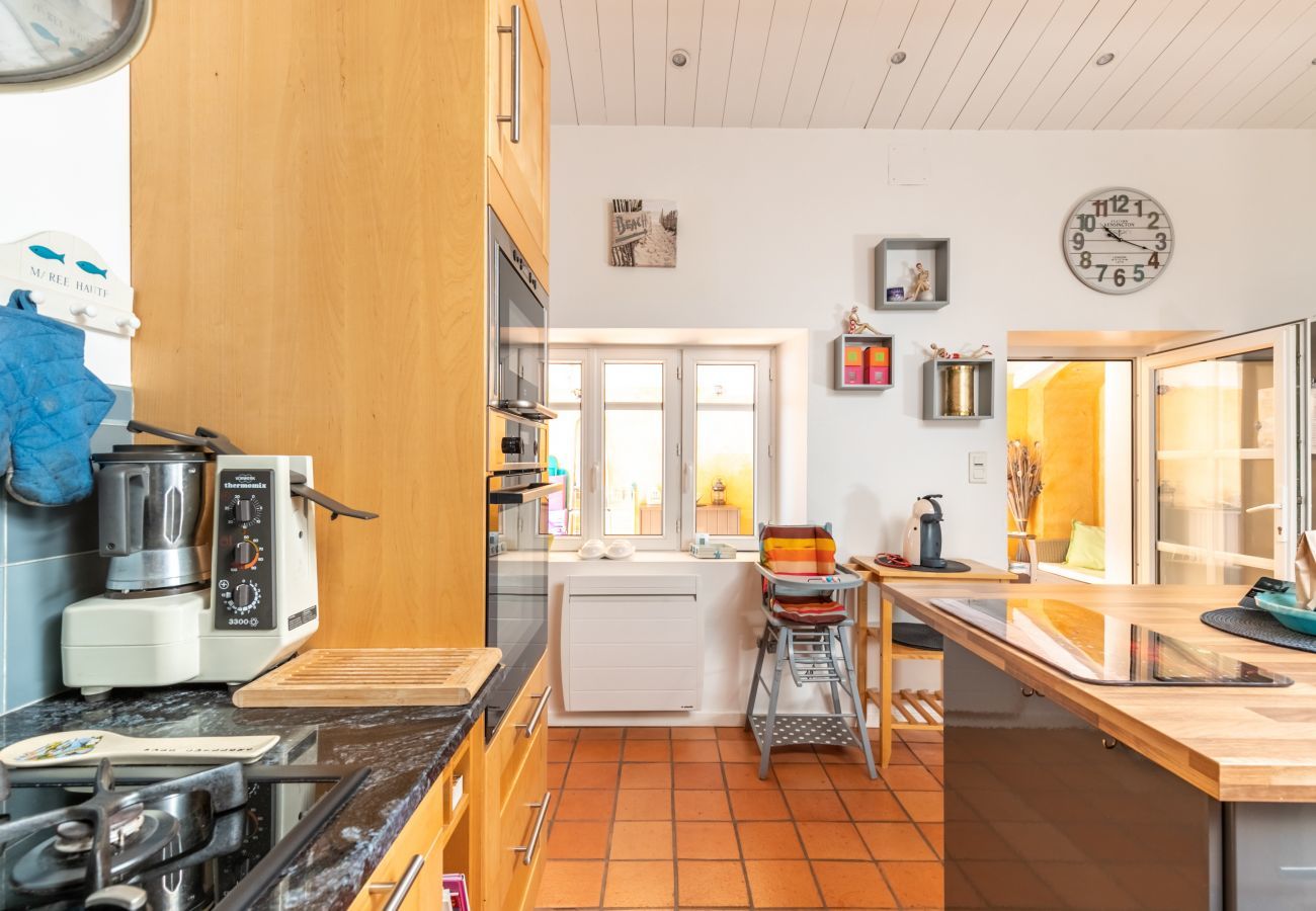 House in L'Epine - In heart of Noirmoutier, house for 6 adults, 1 child