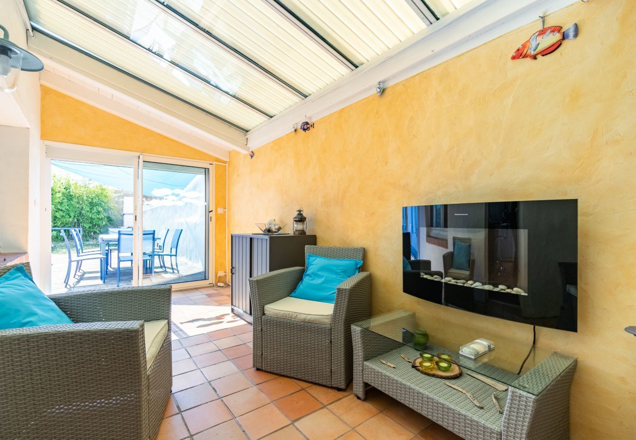 House in L'Epine - In heart of Noirmoutier, house for 6 adults, 1 child