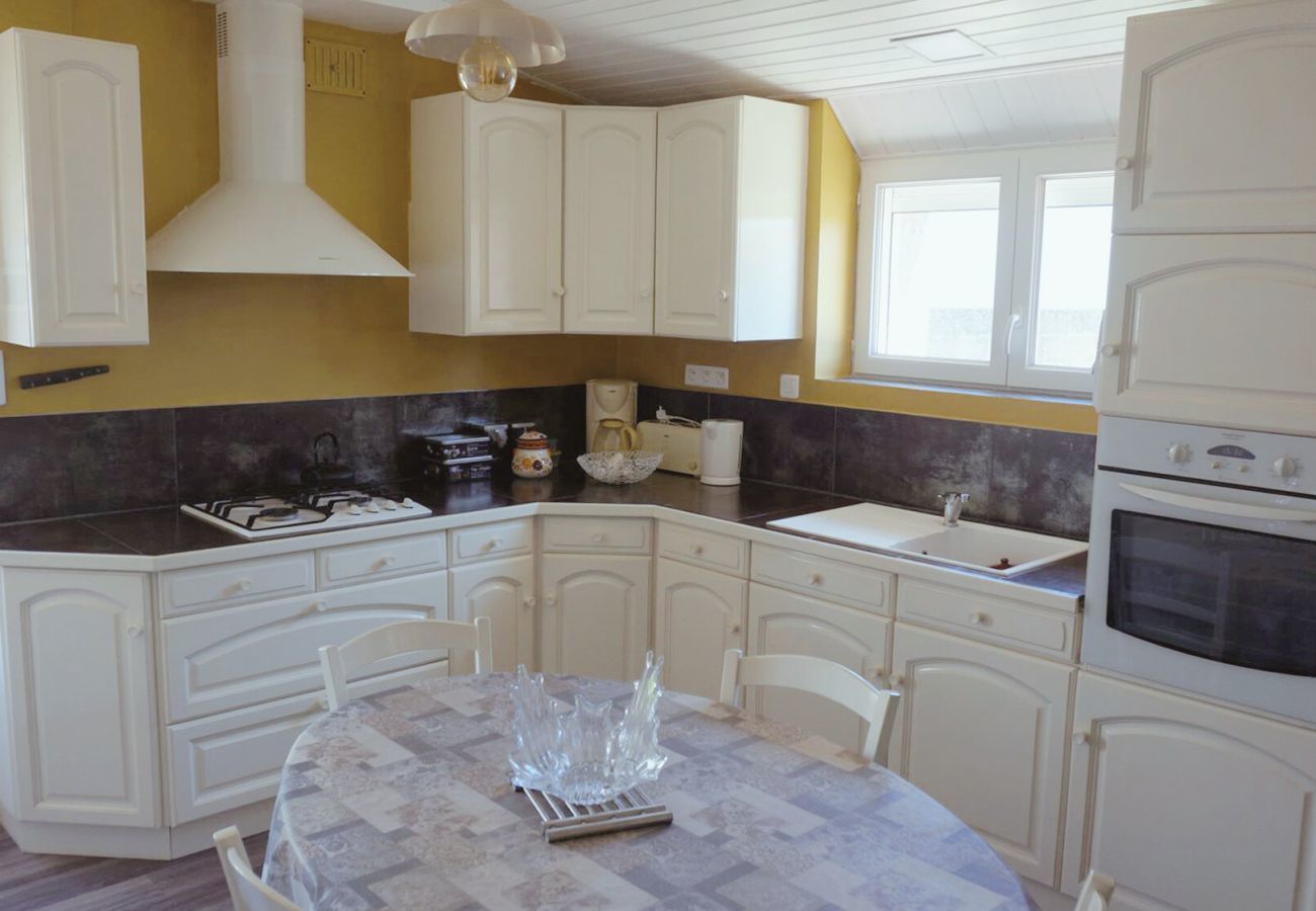 House in Talmont-Saint-Hilaire - Holidays for 6 in Talmont St Hilaire
