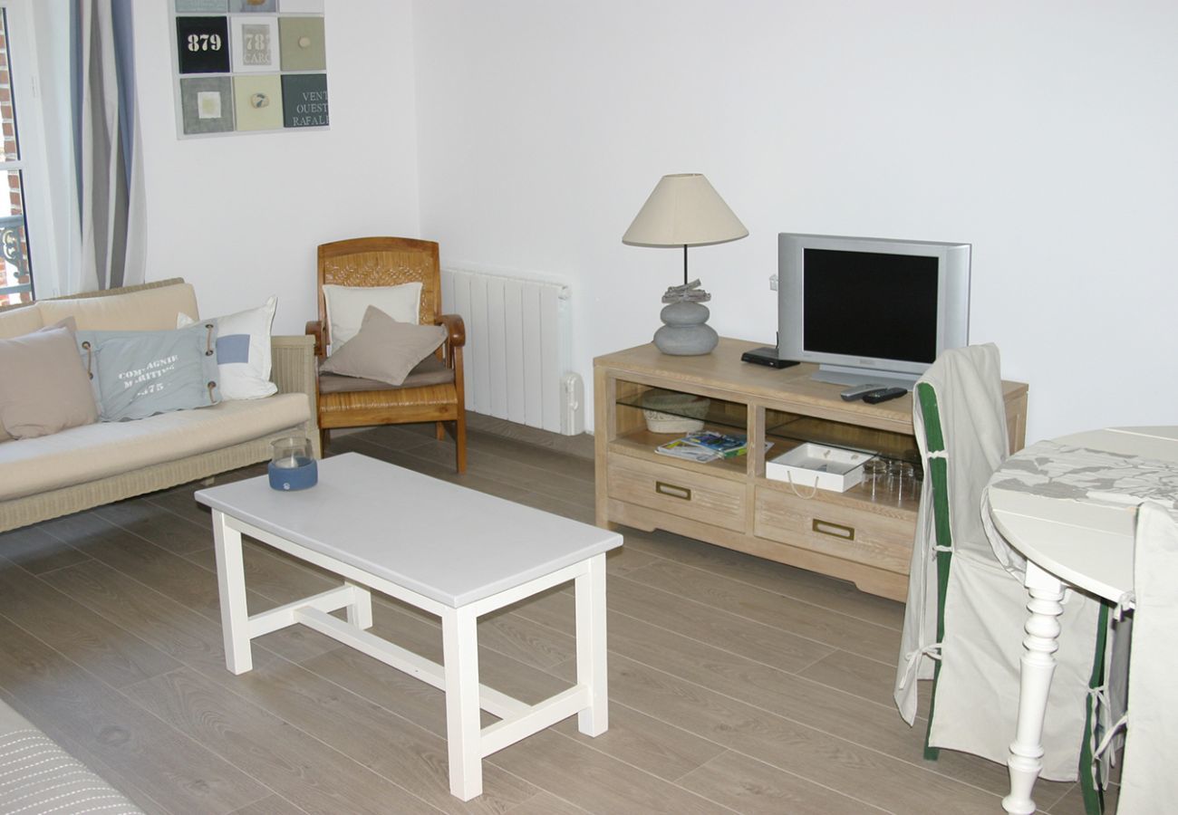 House in Noirmoutier-en-l´Ile - Traditional villa for 8 - 550m from the beach