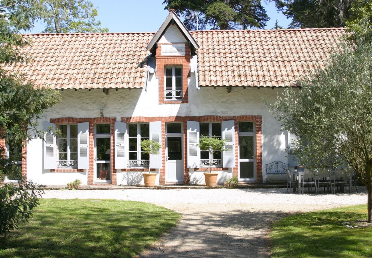 House in Noirmoutier-en-l´Ile - Traditional villa for 8 - 550m from the beach