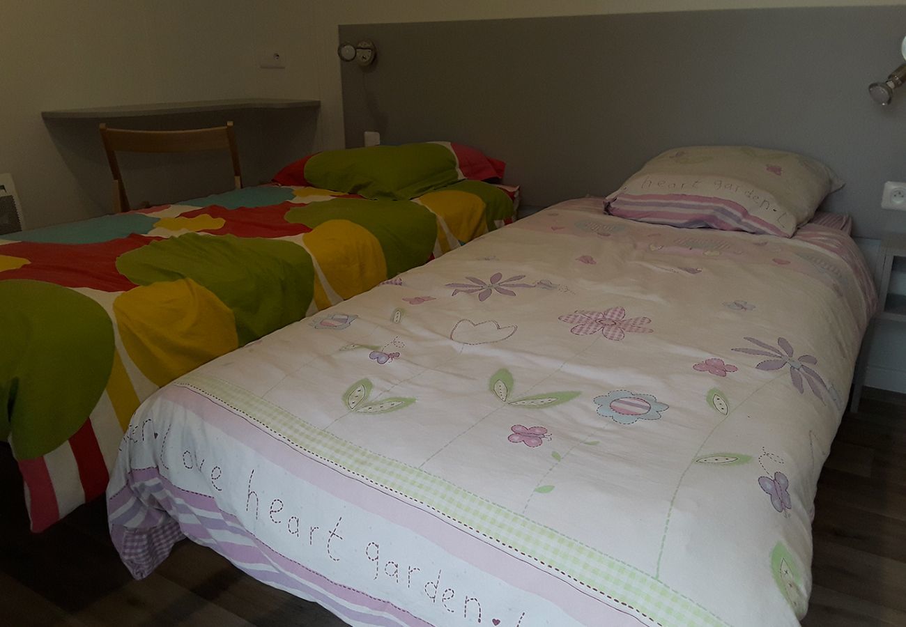 Chalet in Saint-Hilaire-de-Riez - Pretty chalet for 6, residence with swimming pool