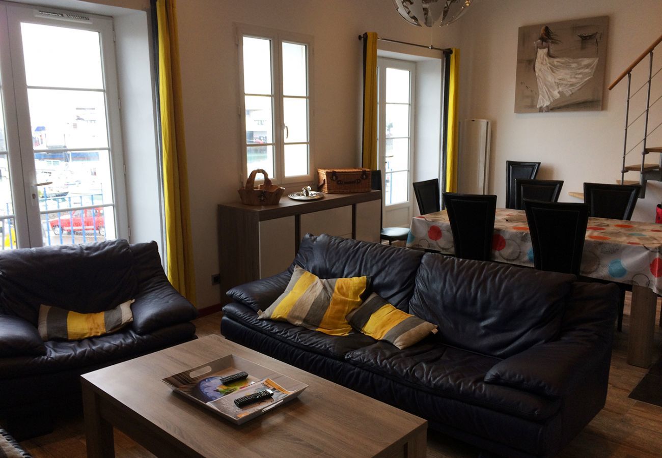 Apartment in L´Ile-d´Yeu -  Stopover at the Port of Île d'Yeu