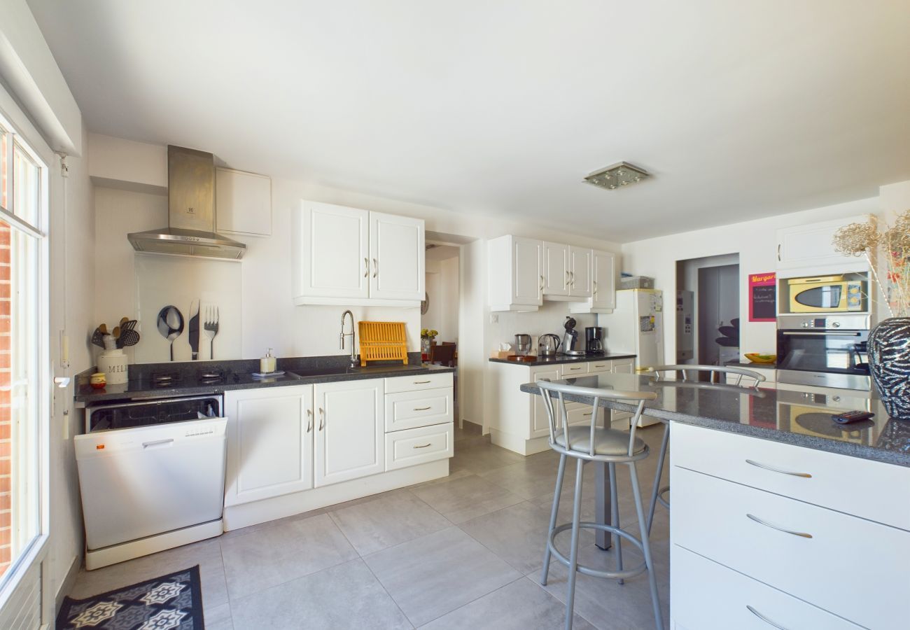 House in Brem-sur-Mer - Brem sur Mer - Large house for 9- 4 bedrooms