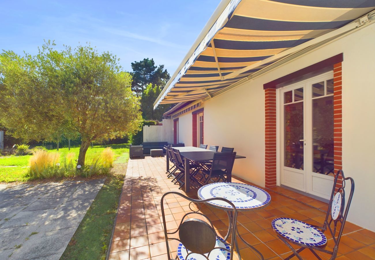 House in Brem-sur-Mer - Brem sur Mer - Large house for 9- 4 bedrooms