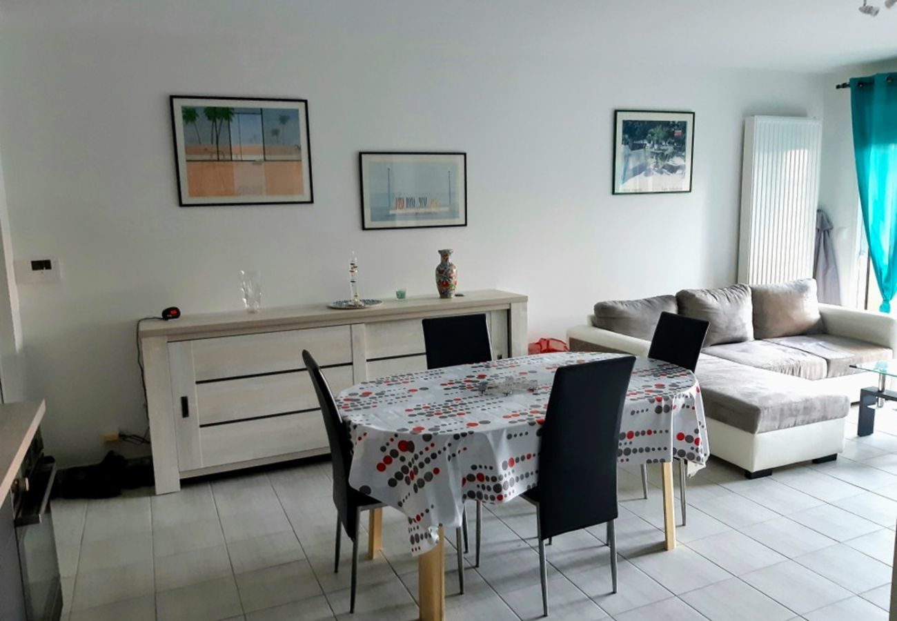 Apartment in Saint-Hilaire-de-Riez - Flat for 4 , 150m from the beach in Sion
