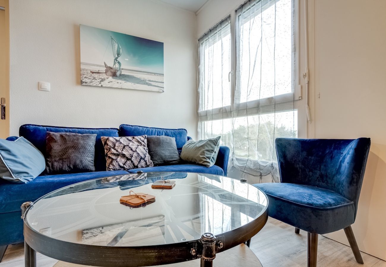 Apartment in Saint-Jean-de-Monts - Apartment for 4 - Beach 250m away in St Jean de Monts