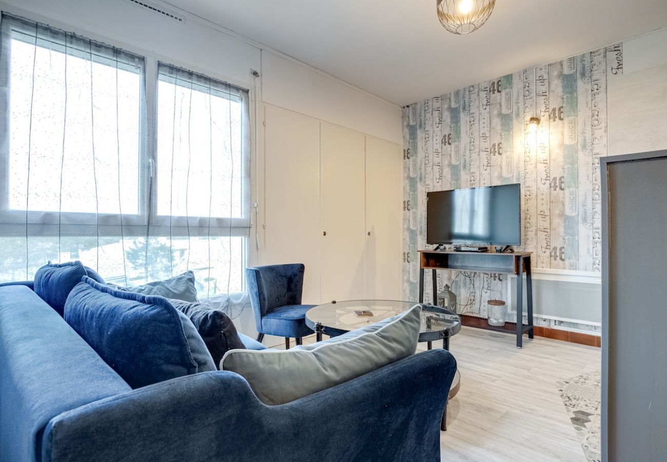 Apartment in Saint-Jean-de-Monts - Apartment for 4 - Beach 250m away in St Jean de Monts