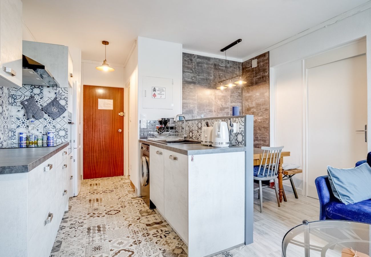 Apartment in Saint-Jean-de-Monts - Apartment for 4 - Beach 250m away in St Jean de Monts