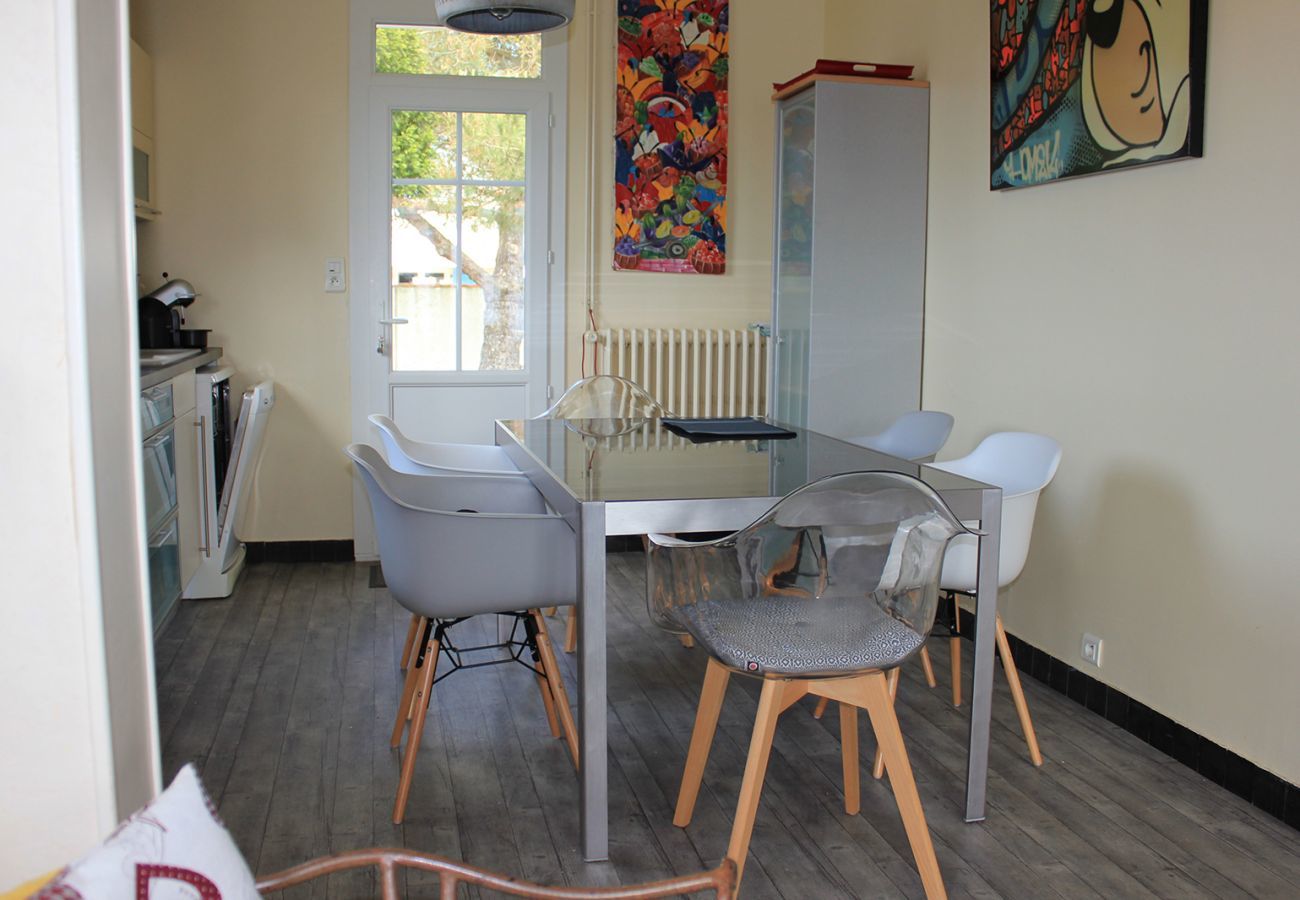 House in Saint-Hilaire-de-Riez - Large house for 8 persons, St Hilaire de Riez