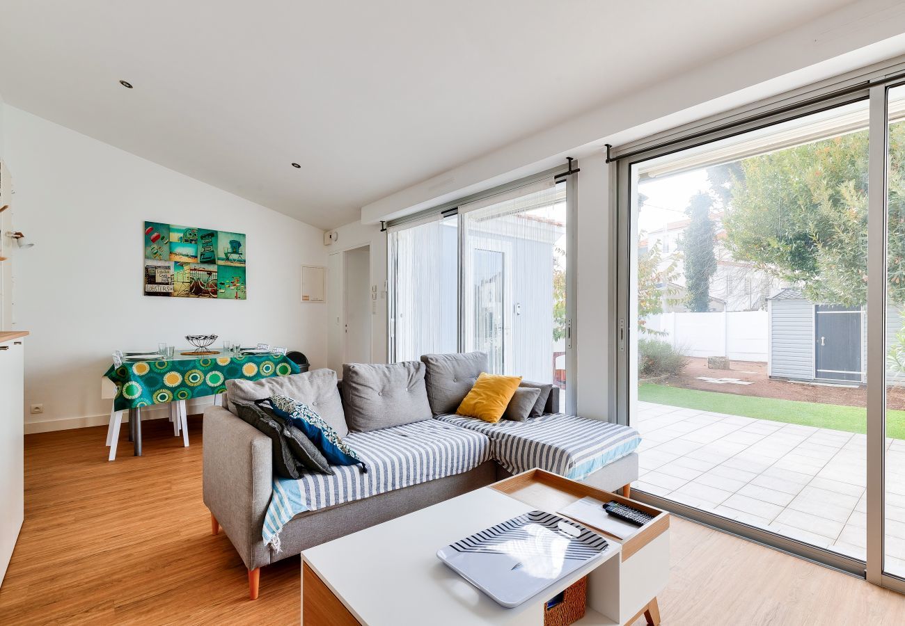 House in Saint-Gilles-Croix-de-Vie - Between town centre and beach, house for 6