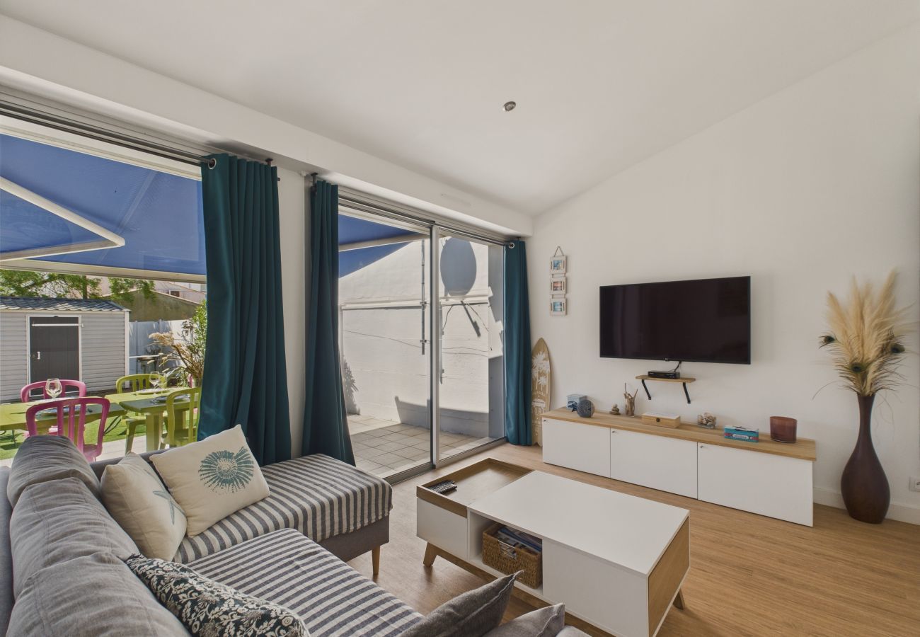 House in Saint-Gilles-Croix-de-Vie - Between town centre and beach, house for 6