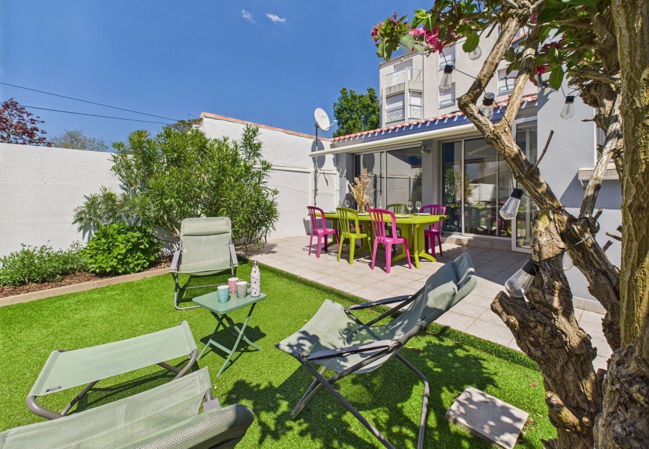 House in Saint-Gilles-Croix-de-Vie - Between town centre and beach, house for 6