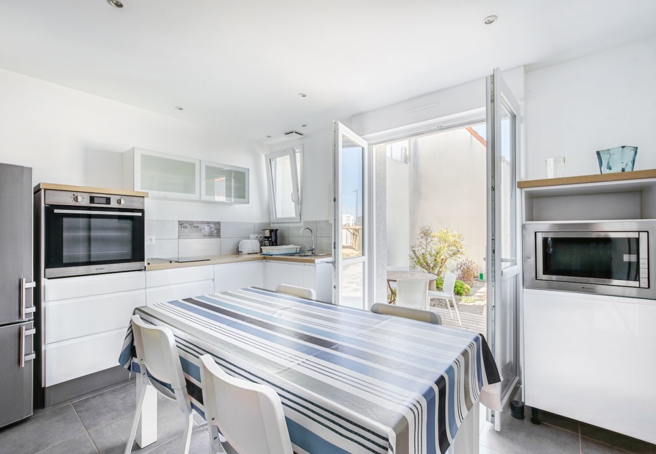 House in Bretignolles-sur-Mer - Relaxing stay in Bretignolles for 4 people