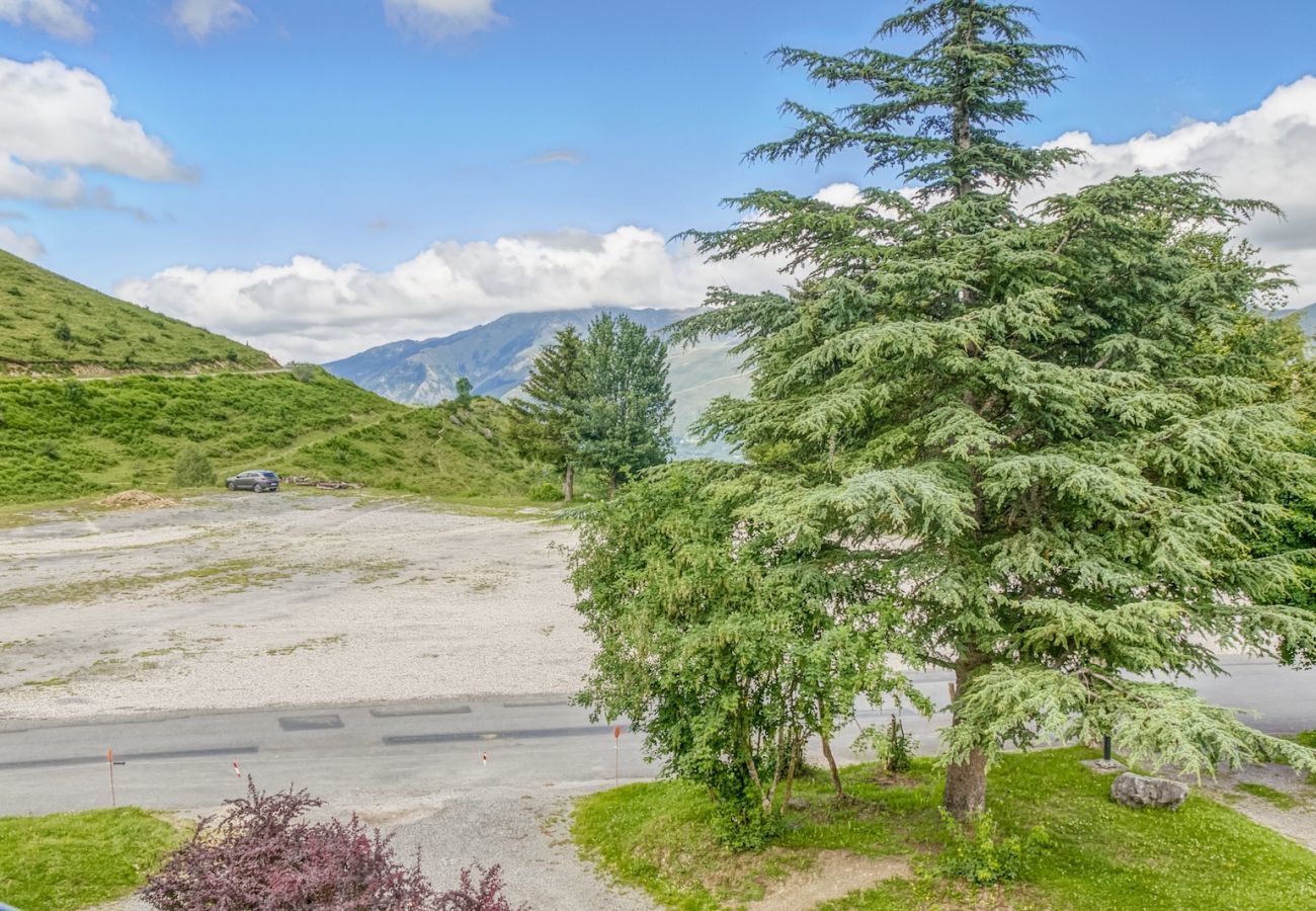 Apartment in Adervielle-Pouchergues - Belle Sayette - 200m from the slopes - for 8