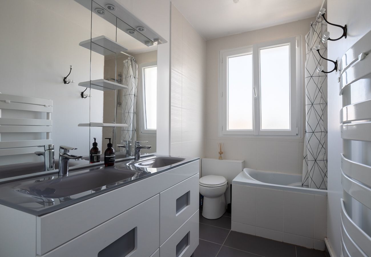 House in Les Sables-d´Olonne - A seaside holiday for 10 people