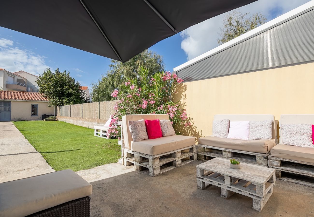 House in Les Sables-d´Olonne - A seaside holiday for 10 people