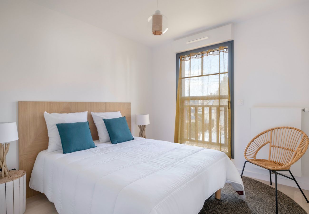 Apartment in Pléneuf-Val-André - 50m from the beach, seview flat for 6