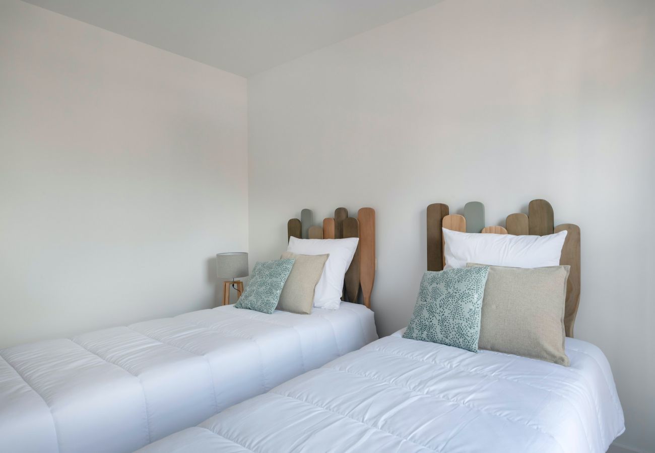 Apartment in Pléneuf-Val-André - 50m from the beach, seview flat for 6