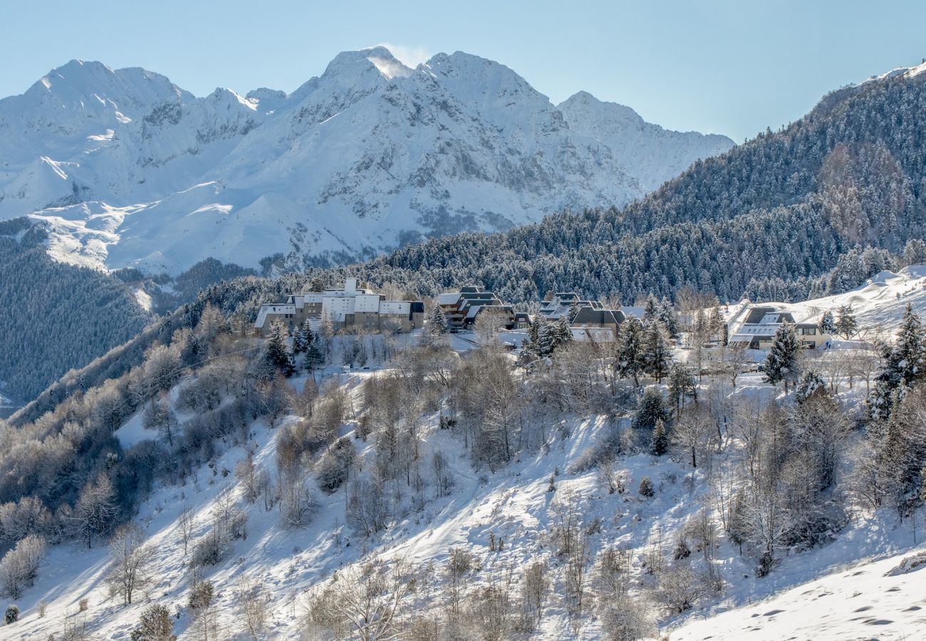 Apartment in Genos - Direct access to the slopes - flat for 4
