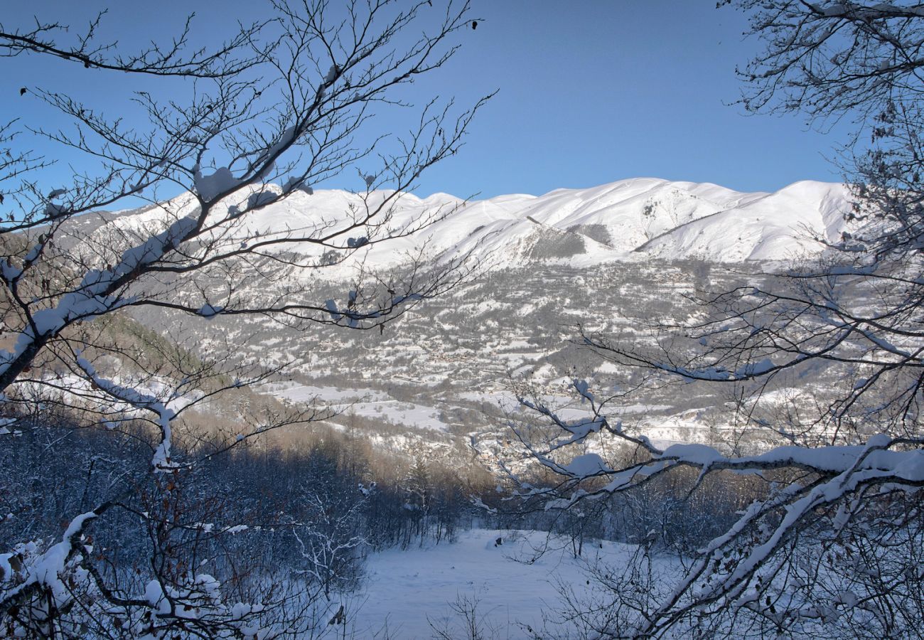 Apartment in Genos - Direct access to the slopes - flat for 4