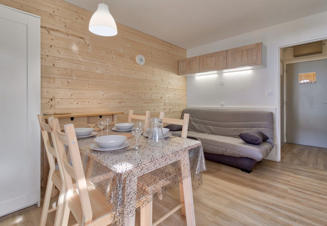 Apartment in Genos - Direct access to the slopes - flat for 4