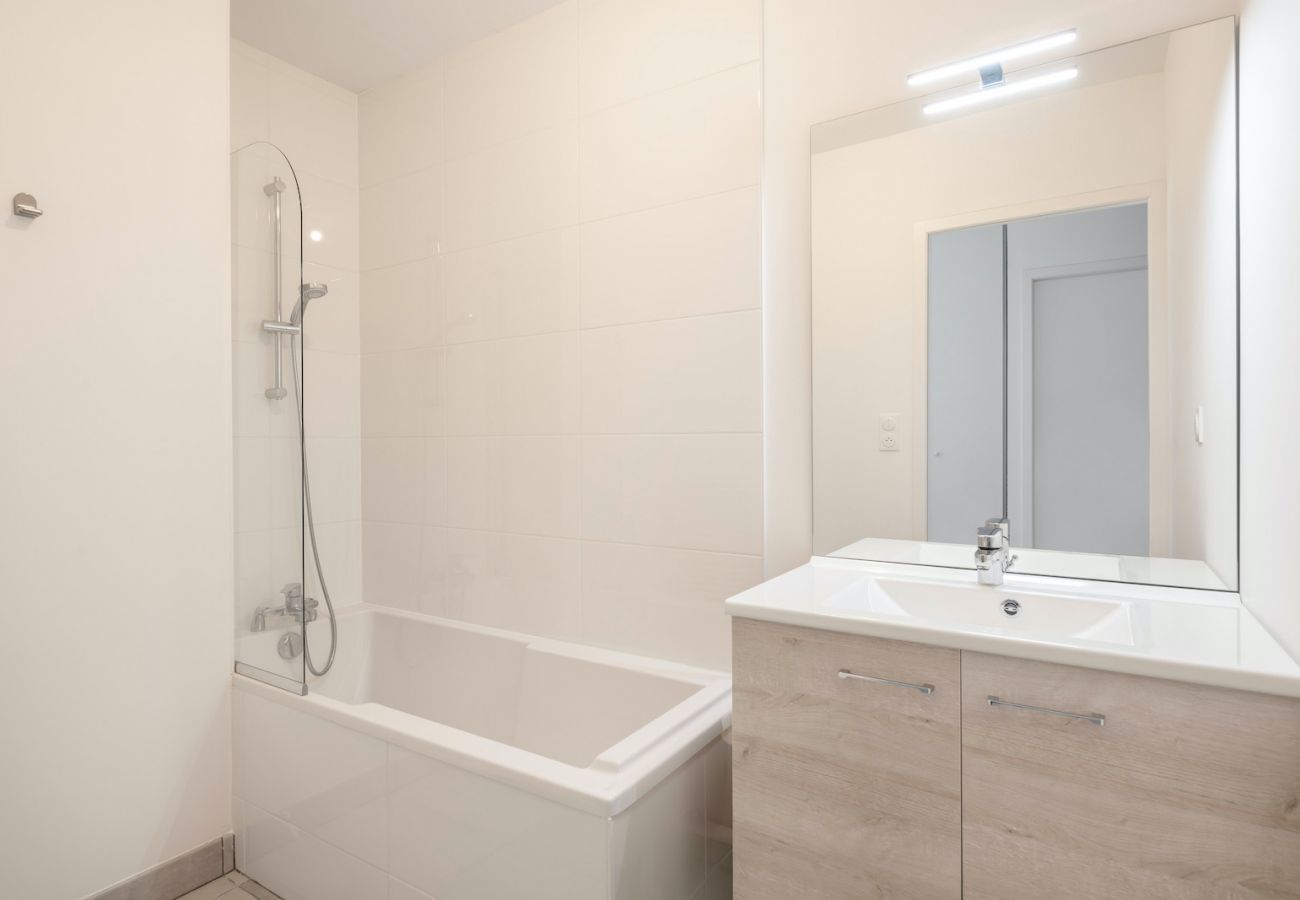 Apartment in Pléneuf-Val-André - Nice apartment for 4 - Balcony - 50m to the beach