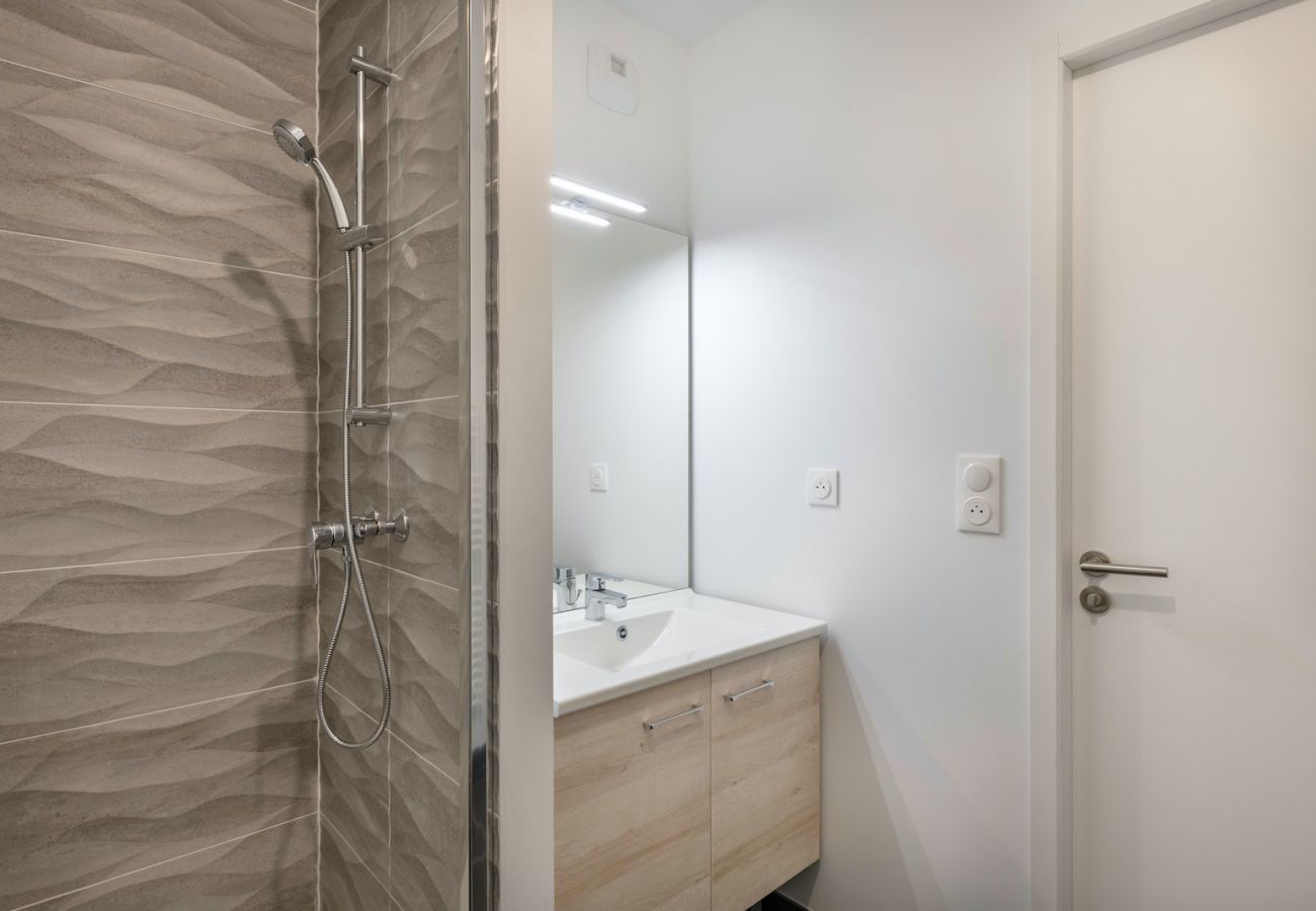 Apartment in Pléneuf-Val-André - Beautiful seafront flat for 2