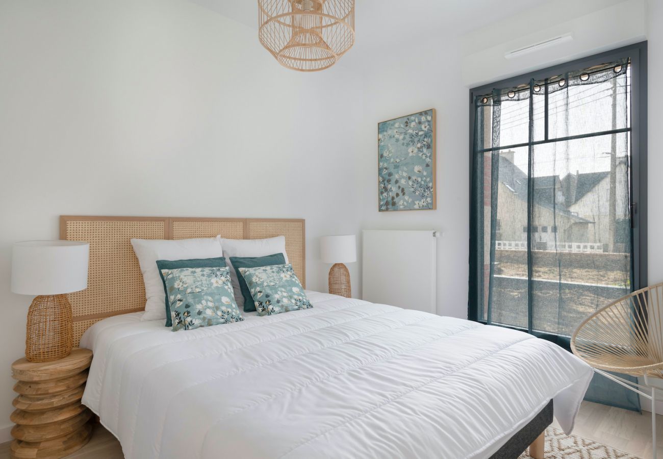 Apartment in Pléneuf-Val-André - 50m from the beach, lovely flat for 4