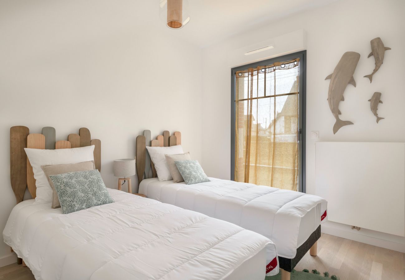 Apartment in Pléneuf-Val-André - 50m from the beach, nice flat for 4
