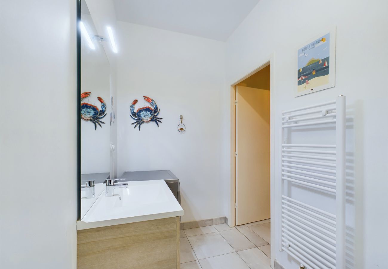 Apartment in Pléneuf-Val-André - 50m from the beach, nice flat for 6