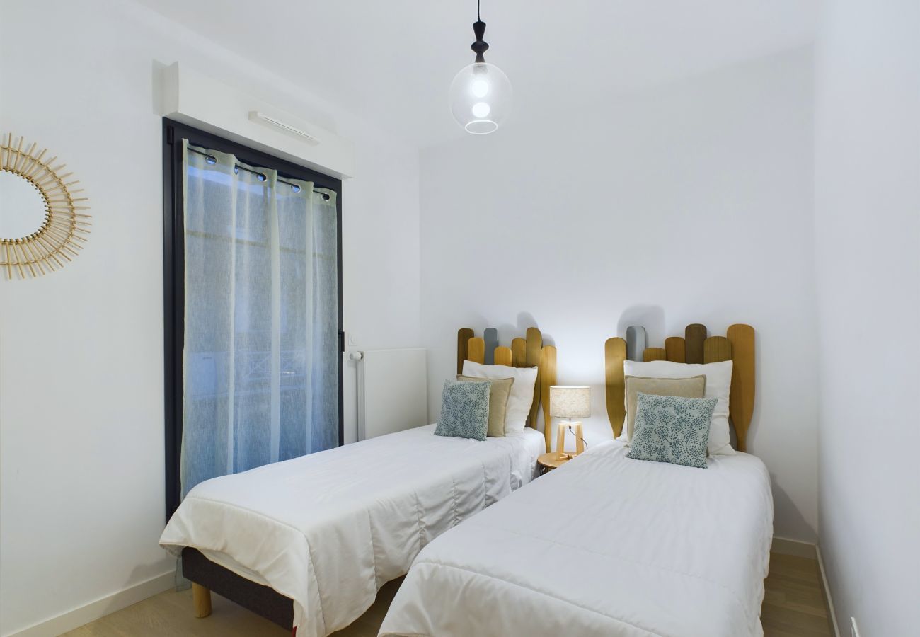 Apartment in Pléneuf-Val-André - 50m from the beach, nice flat for 6