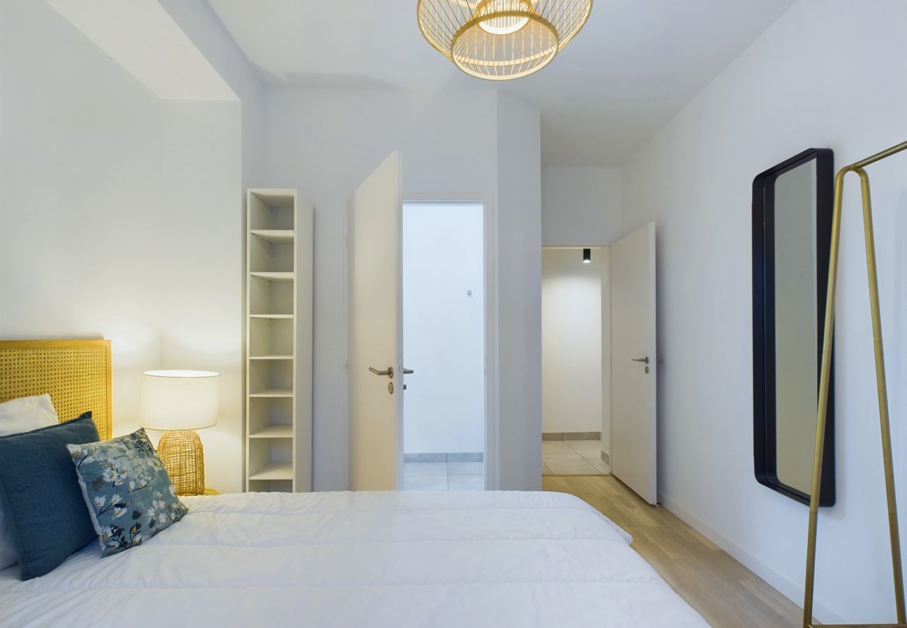 Apartment in Pléneuf-Val-André - 50m from the beach – terrace – 3 adults / 3 children