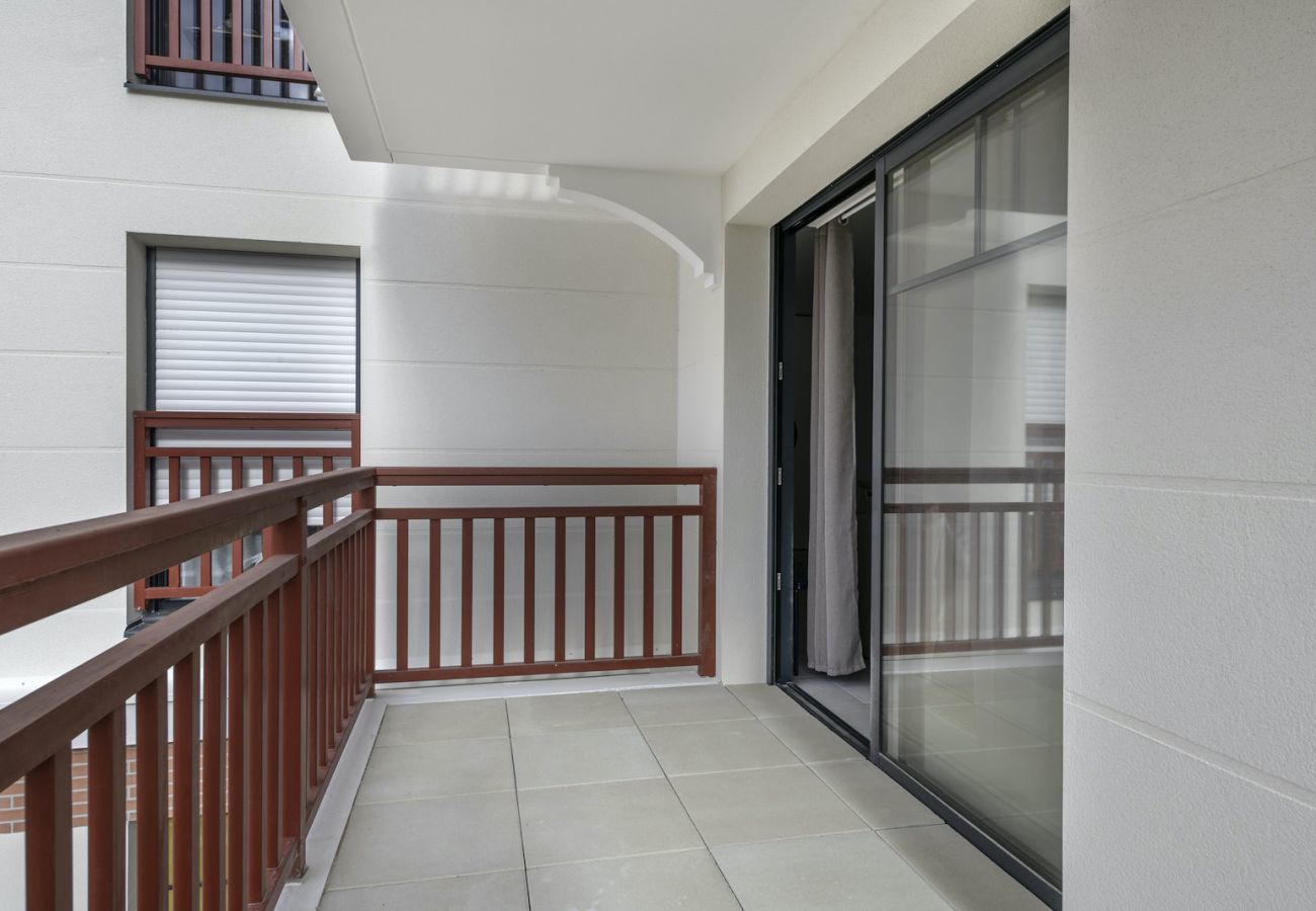 Apartment in Pléneuf-Val-André - Facing the sea, lovely flat for 6