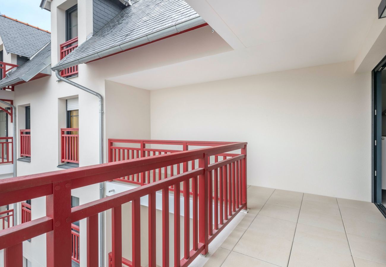 Apartment in Pléneuf-Val-André - Flat for 4 by the sea in Pléneuf-Val-André 