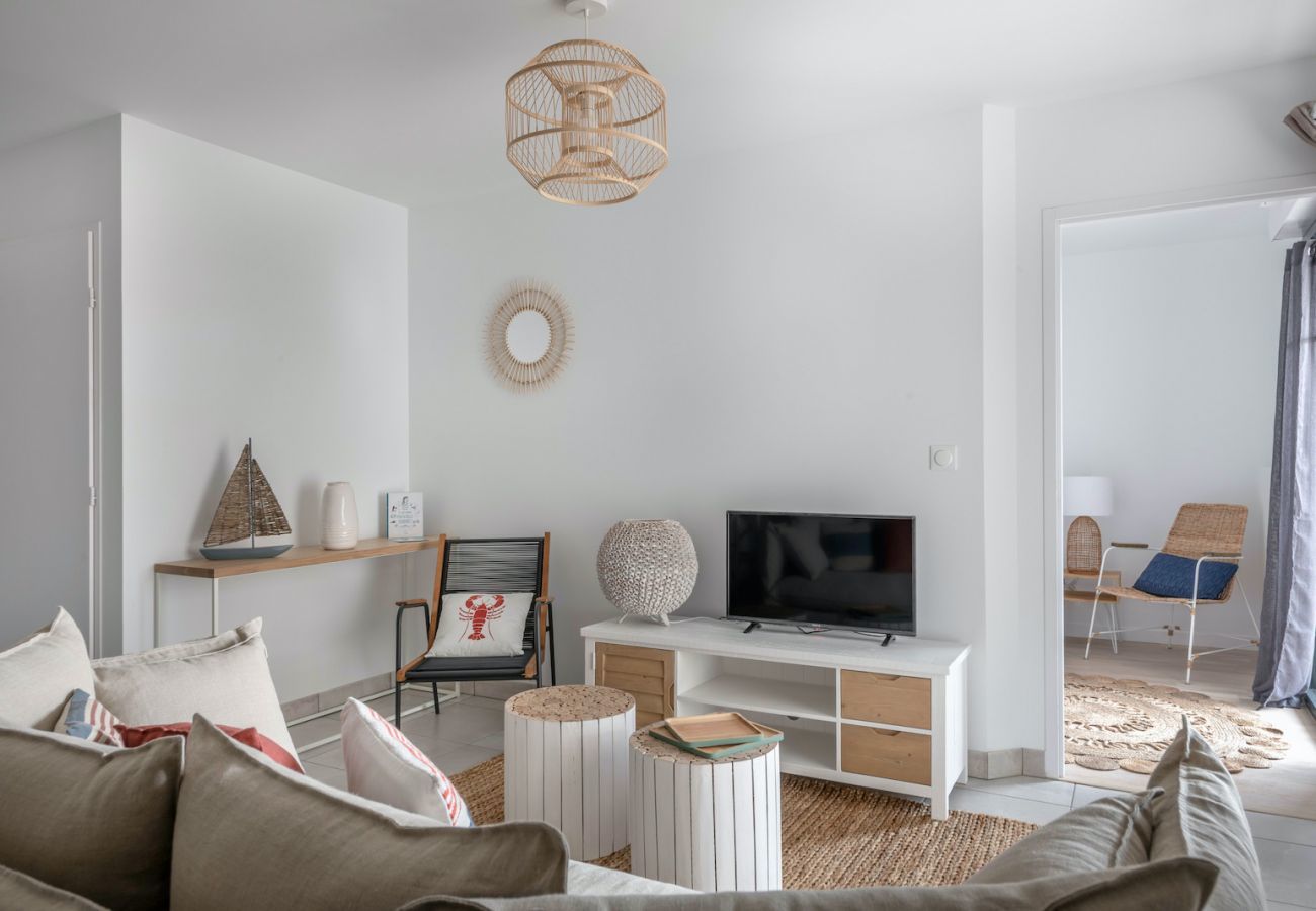 Apartment in Pléneuf-Val-André - Flat for 4 by the sea in Pléneuf-Val-André 