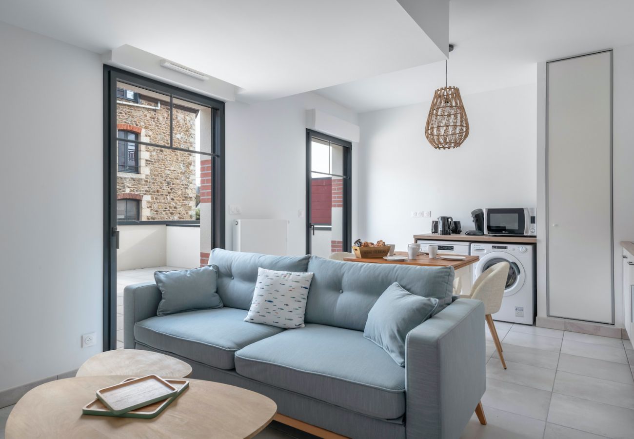 Apartment in Pléneuf-Val-André - 50m from the beach, nice flat for 4