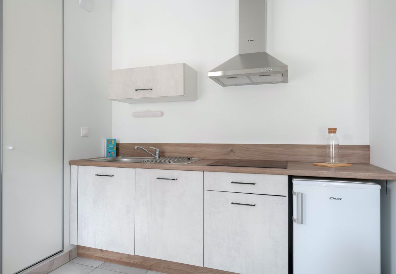 Apartment in Pléneuf-Val-André - 50m from the beach, nice flat for 4