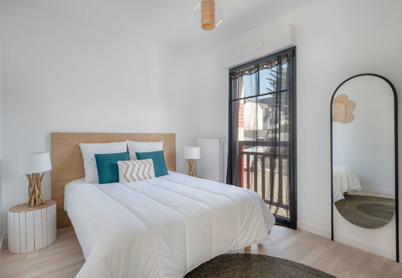 Apartment in Pléneuf-Val-André - 50m from the beach, nice flat for 4