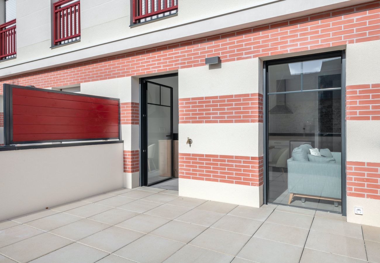 Apartment in Pléneuf-Val-André - 50m from the beach, nice flat for 4