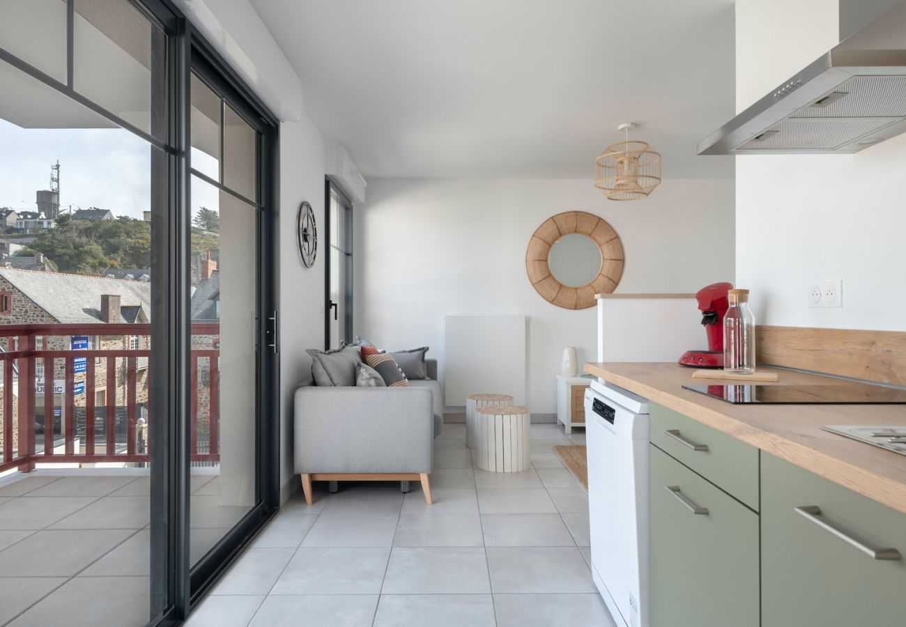 Apartment in Pléneuf-Val-André - For a pleasant stay by the sea for 4 people