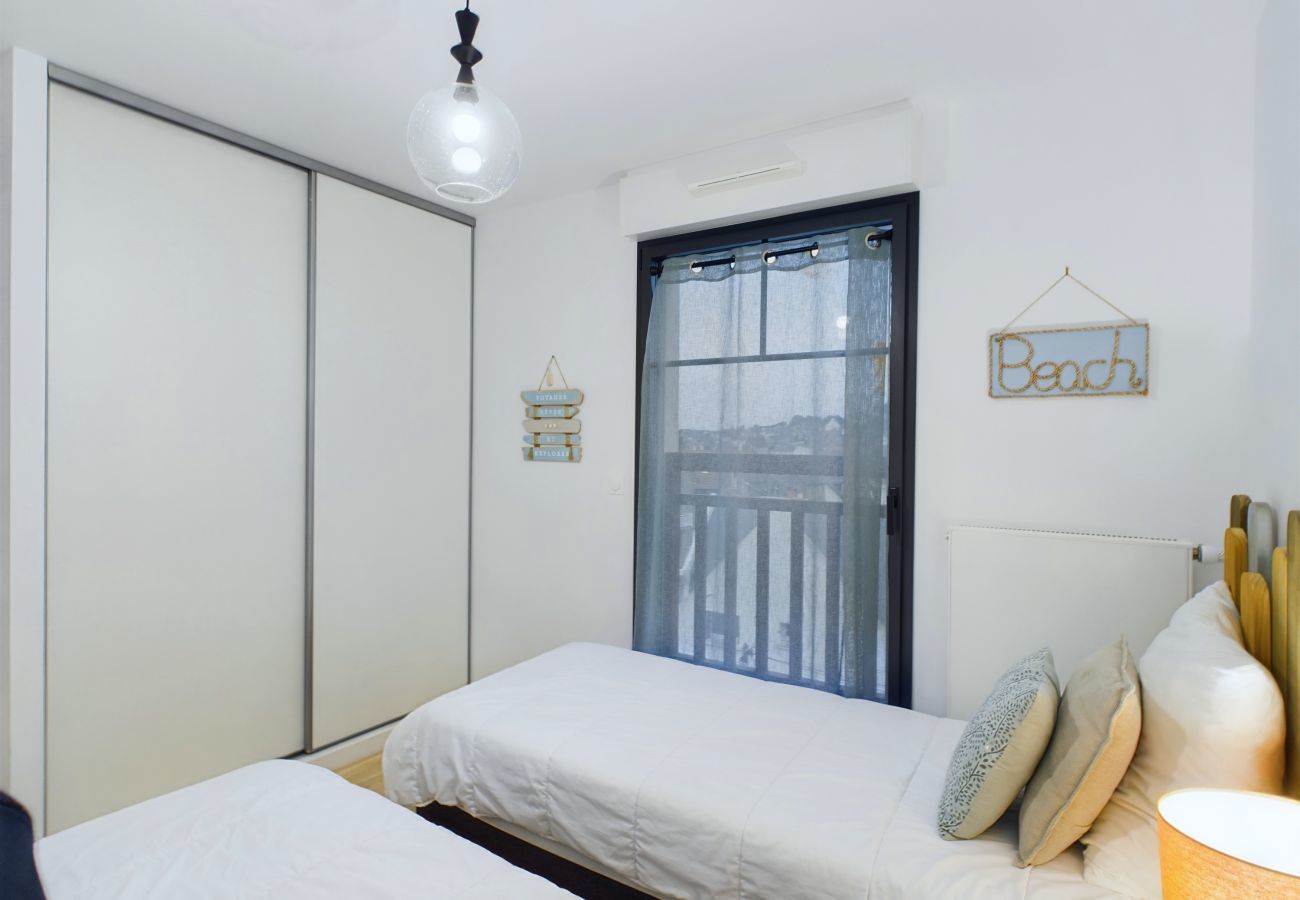 Apartment in Pléneuf-Val-André - Sea and beach view, flat for 4