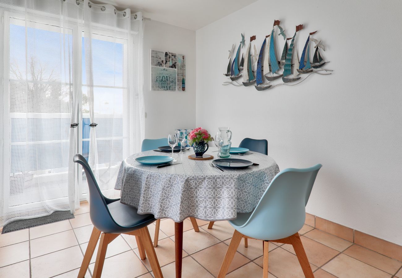 Apartment in Sarzeau - Flat with balcony - centre de Sarzeau