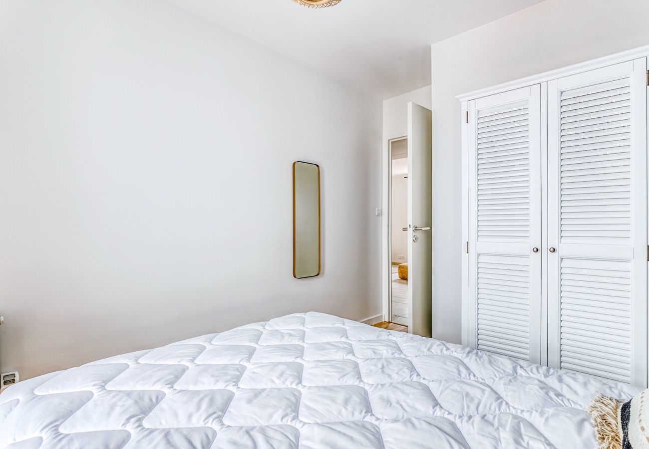 Apartment in Noirmoutier-en-l´Ile - Apartment for 6 adults and 2 children with a terrace
